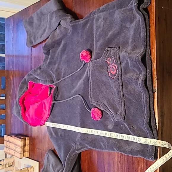 Plush hoodie with fun tassels and one large pocket. Like new - Picture 5 of 7